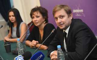 Артем михалков биография личная жизнь дети фото биография личная жизнь
