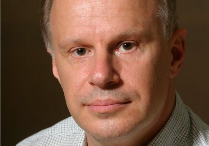 Авангард Леонтьев