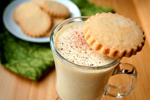 Молочный коктейль эгг ног