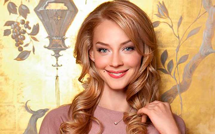 Светлана Ходченкова