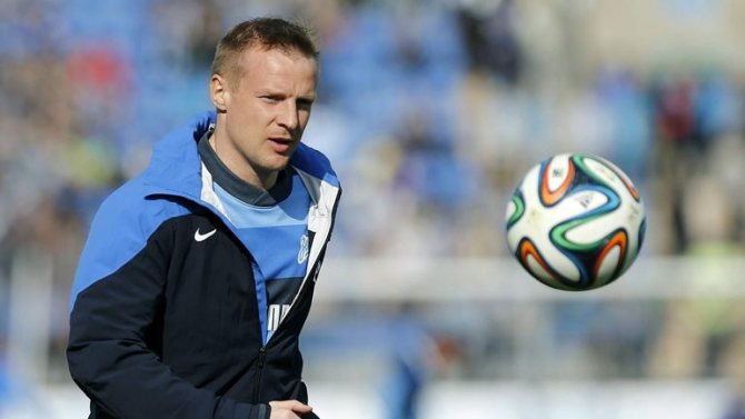Вячеслав малафеев вратарь зенита